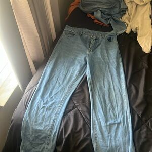 Medium wash boyfriend jeans